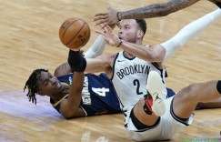 【大发扑克】格里芬谈明日背靠背：是否出战取决于教练团队 希望打得更久