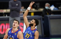 【大发扑克】约基奇谈在穆雷受伤后4胜0负：我们想他 但我们有下个人能站出来