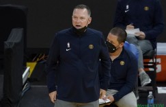 【大发扑克】马龙：我对我们防守不满意 让对手下半场投出50%命中率是不允许的