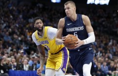 【大发扑克】明日独行侠再战湖人 波尔津吉斯&克莱伯出战成疑