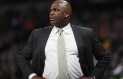 【大发扑克】麦克米兰：科林斯攻防两端作用明显 亨特继续缺席未来两场比赛