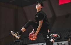 【大发扑克】美媒更新2021届高中生排名 曾凡博第70