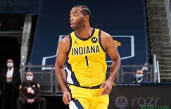 【大发扑克】当比约克格伦成为步行者主帅的消息公开后 沃伦请求球队进行交易