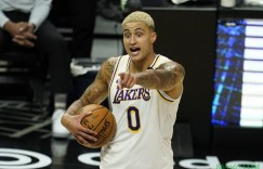 【大发扑克】库兹马将因腰部肌肉紧绷缺席今日对阵太阳的比赛