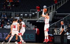 【大发扑克】明日公牛对阵76人 拉文出场状态升级为小概率出战