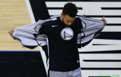 【大发扑克】帕金斯称赞库里：他已经不再需要去证明什么了！