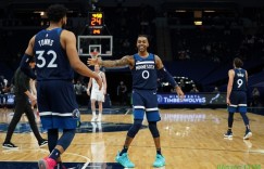 【大发扑克】唐斯：拉塞尔的表现让那个讨厌他的人闭上了嘴