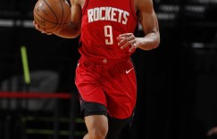 【大发扑克】火箭今日迎战尼克斯：布拉德利将可出战 全队“仅”有7人缺阵