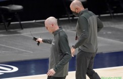 【大发扑克】卡莱尔：我这赛季的总共四个技犯是同一个裁判吹的