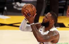 【大发扑克】湖人明日战太阳：詹姆斯继续缺阵 库兹马大概率缺席