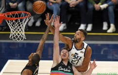 【大发扑克】超越诺阿！戈贝尔成为在NBA中常规赛篮板数最多的法国球员