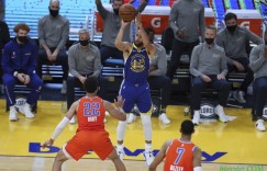 【大发扑克】一分惜败比尔！库里一场球两次单节20+抡下49分！