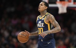 【大发扑克】抡起来！克拉克森替补上场出手33次 NBA近45年来第二高