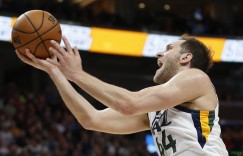 【大发扑克】承担进攻重任！博格达诺维奇34分4板4助 得分创赛季新高