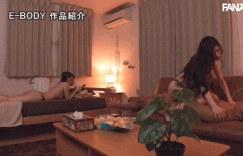 【大发扑克】響蓮(响莲)、設楽ゆうひ(设乐夕日)共演作品EBWH-090发布！跨片商梦之共演！两大身材强者抢一根棒子狂摇一整天！，大发助力你的致富之路！