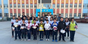 【大发体育】点赞！国安球员乃比江回到家乡新疆做慈善，大发助力你的致富之路！