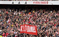 【大发体育】R.I.P.小球迷丹尼尔此前不幸遇害，阿森纳球迷举起横幅为其悼念，大发助力你的致富之路！