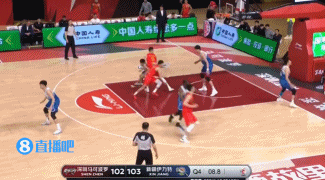 ?神来之笔！沈梓捷炸裂隔扣莫泰&下一回合转身跳投绝杀比赛