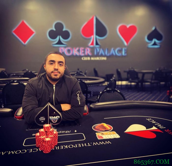 丹牛再次抨击Phil Hellmuth“属于你的时代已经过去” 单挑赛第二回合Holz再获$14,651