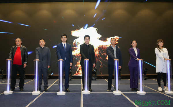 济南市智力扑克运动协会揭牌暨济南首届“黄河杯”智力扑克系列赛开赛仪式取得圆满成功!