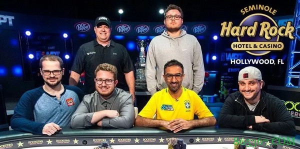 失去重要部位和打WPT决赛桌,Rokita将如何取舍?