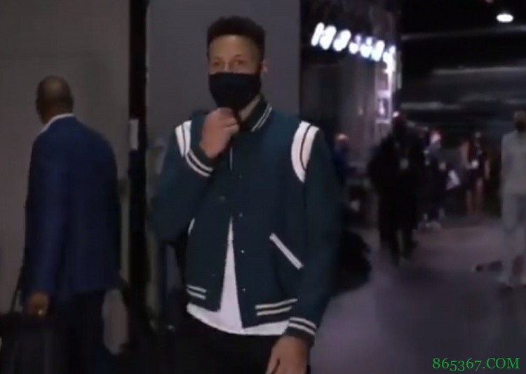 最壮库蜜没跑了!库里全明星入场 奥尼尔:我最喜欢的球员来了