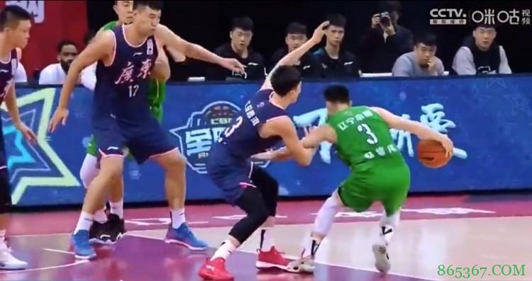 CBA官方:对胡明轩粤辽战中的假摔判罚不正确 技术犯规取消