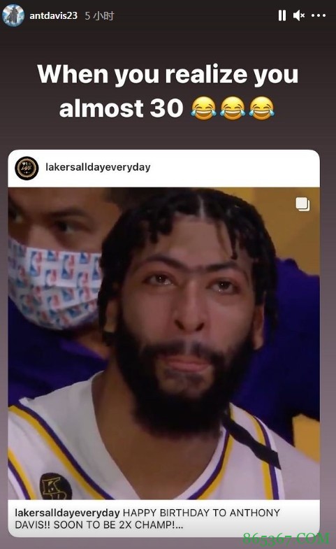 浓眉晒表情包：当你意识到自己快30岁时??