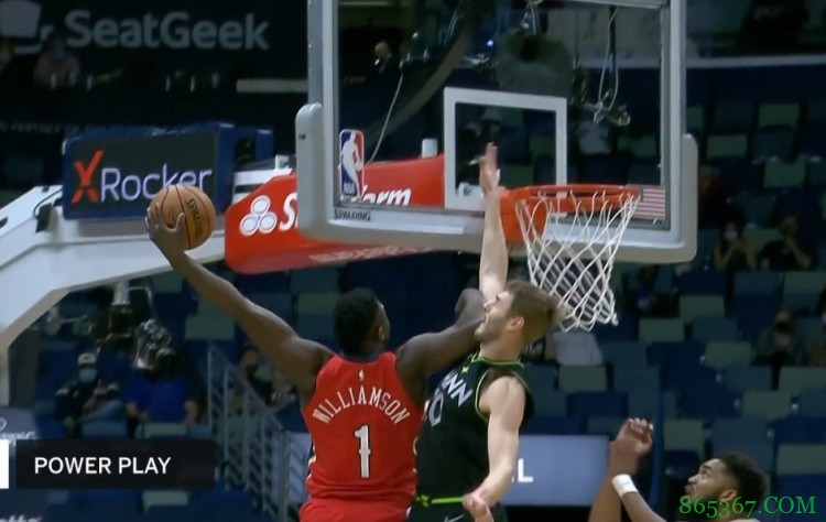 视觉盛宴！锡安接莺歌妙传突破暴起单臂隔扣莱曼