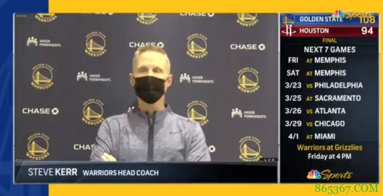 科尔：库里告诉我他会没事的 暂时没有接受X光检测的计划