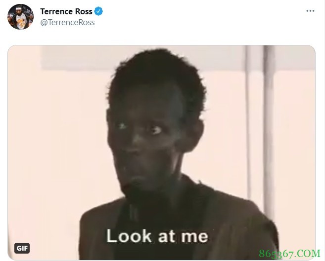 特伦斯-罗斯再发推:看着我 我现在是队长