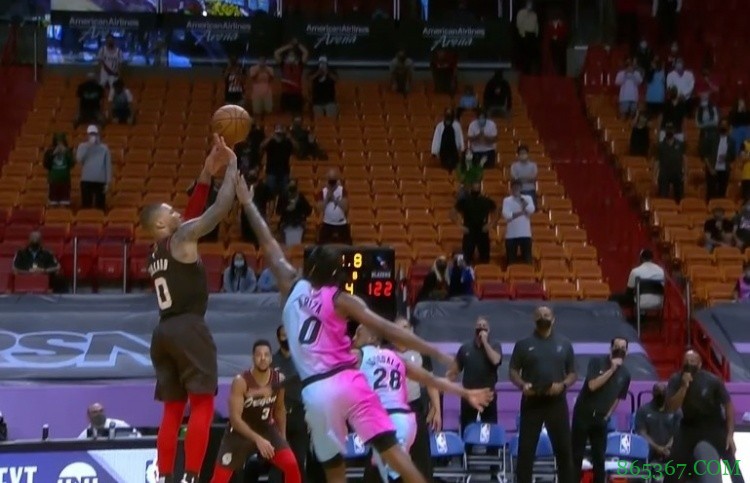 斯波:这是一场很棒的比赛 我想每个人都想看加时而不是罚球绝杀