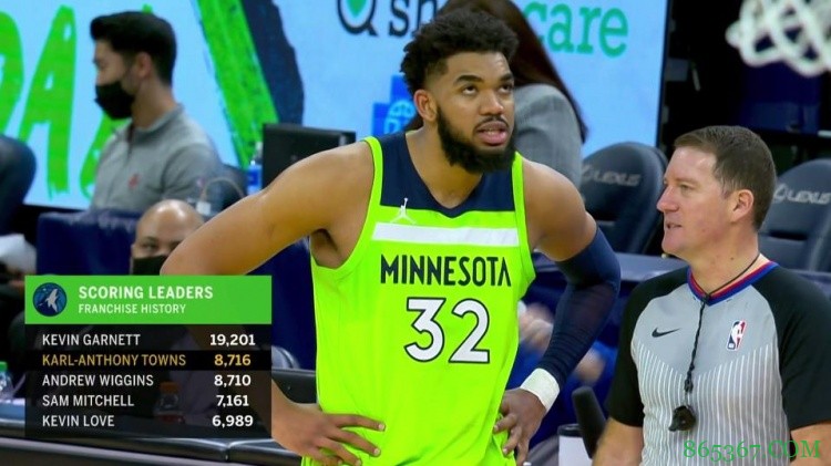 唐斯得分超越维金斯升队史第二 下一个还追KG