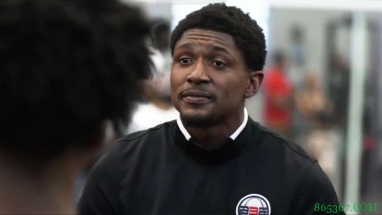 比尔向青少年喊话：不要轻易梦想进NBA 你很可能最终一无所有