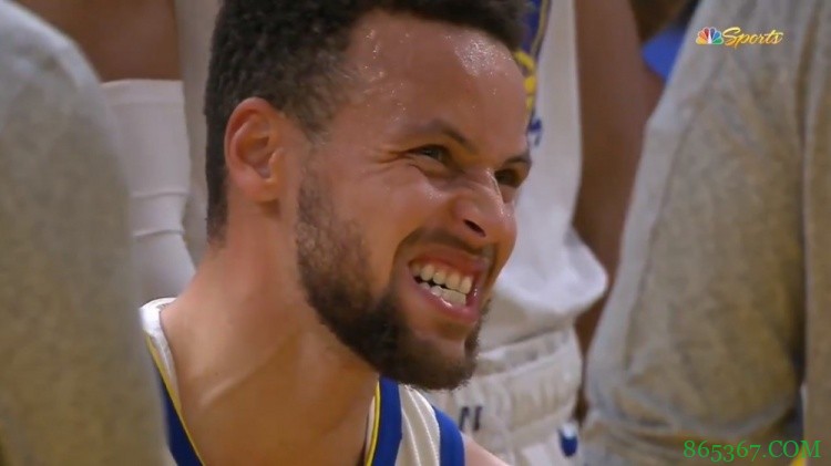 硬汉!库里妹妹:我哥几乎是用半个屁股三节拿了32分