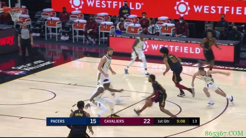 ?麦康纳16+13+10断 塞克斯顿32+10 步行者逆转骑士结束四连败