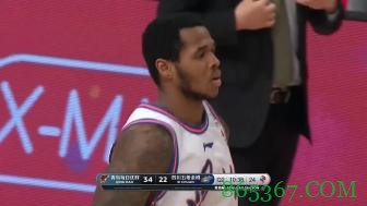 ?亨特31分 哈达迪18+18+6+7帽+4断 约翰逊18+15 四川逆转青岛