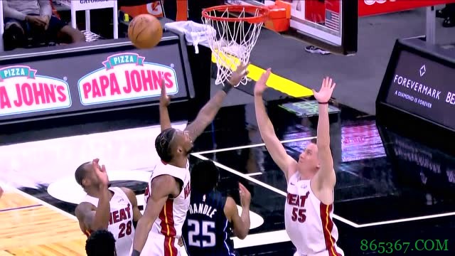 ?巴特勒29+9 武切维奇38+10 T-罗斯31+8三分 热火燃爆奥兰多