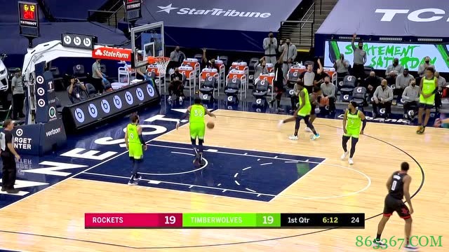 ?小波特25分 唐斯27+15 爱德华兹27分 火箭7人上双大胜森林狼