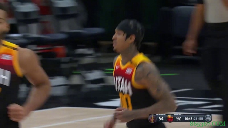 ?戈贝尔18+17 塞克斯顿20分 爵士血洗骑士获6连胜