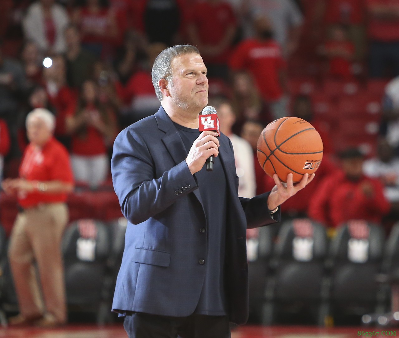 火箭GM:老板没有对球队的交易运作进行任何干涉