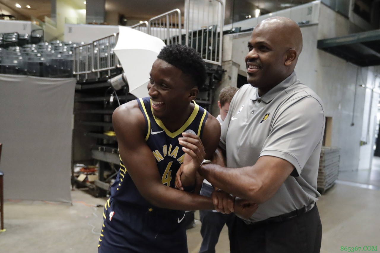 麦克米兰:奥拉迪波一直在努力恢复 试图让自己的身体回到大伤前