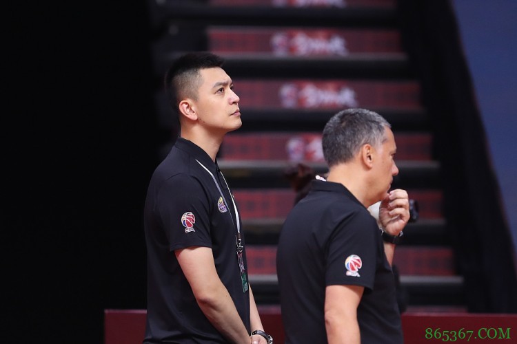 杨鸣：需要把人员都调整到最佳状态 现在胜负并不是最重要的