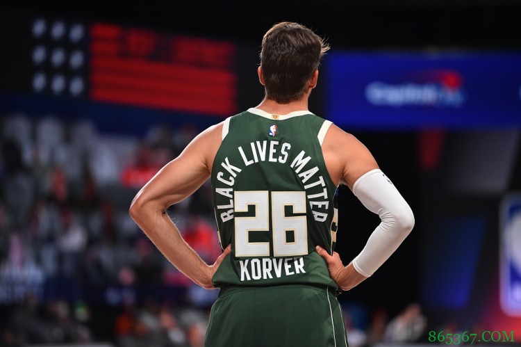 真挚的祝福!祝凯尔-科沃尔40岁生日快乐