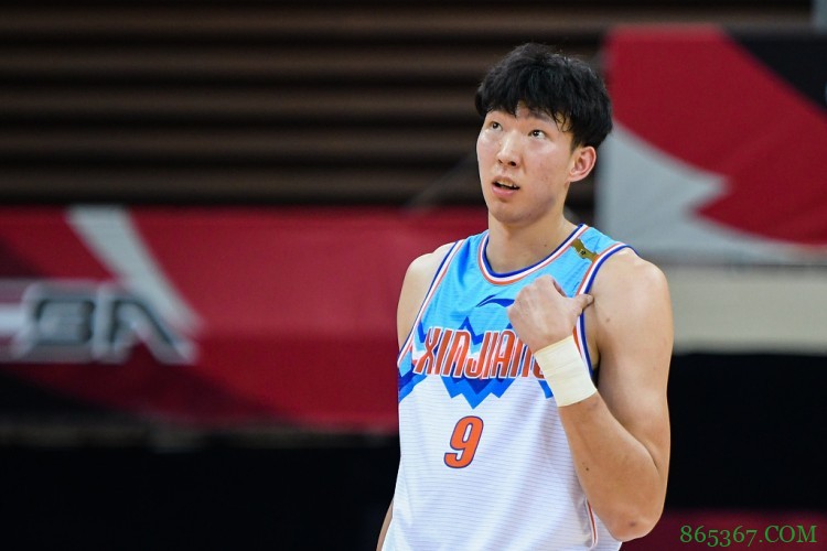 可圈可点！周琦14中8高效拿到23分15篮板5助攻3盖帽