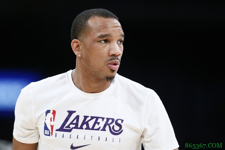 跟队记者:在买断市场上 布拉德利的名字值得湖人关注