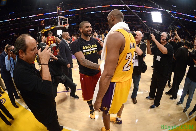 帕金斯:今晚欧文的眼神就像我在科比眼中看到的一样