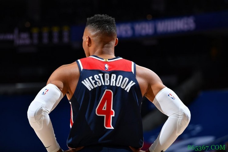 威少在奇才已获得15次三双 追平球队三双纪录