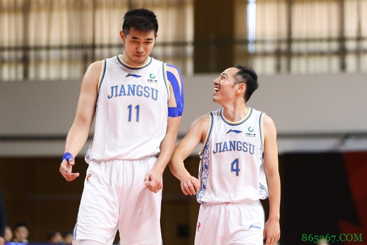 解除魔咒！时隔八年 江苏再次在常规赛击败广厦