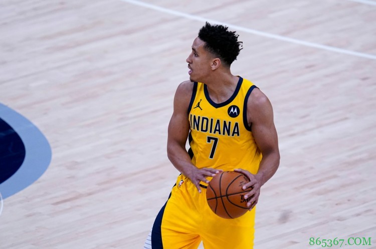 高效输出!布罗格登15投12中砍下29分4板3助